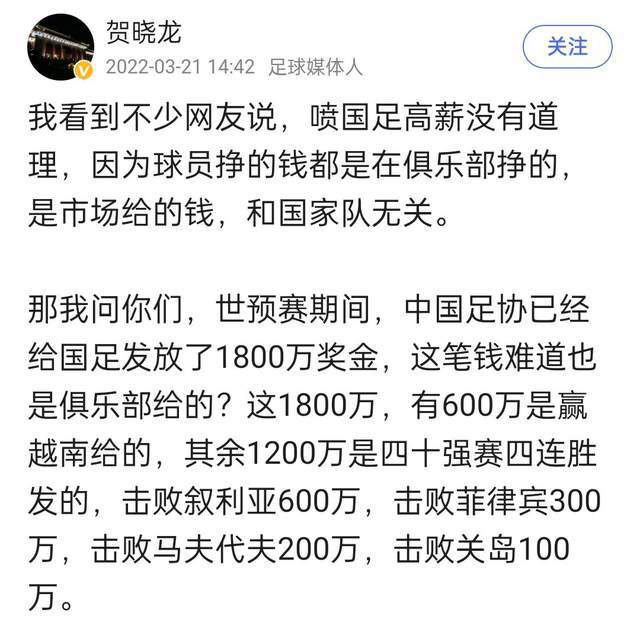 不仅观众感受真实，在拍摄现场，邱礼涛也在为演员营造真实感